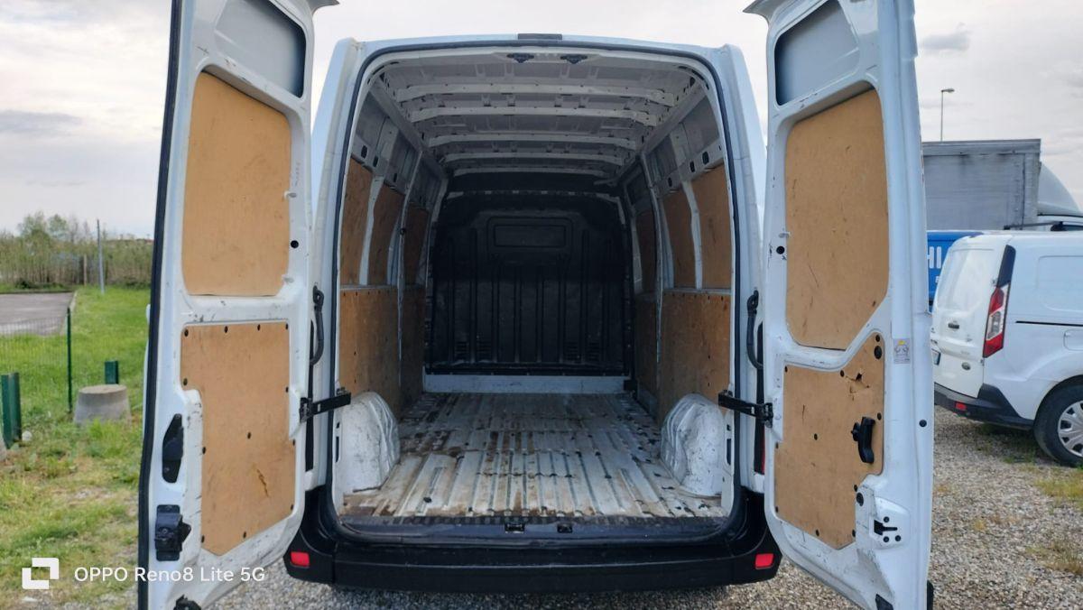 RENAULT master T35 2.3 dci 130cv L3H2 Ice E6 master T35 2.3 dci 130cv L3H2 Ice E6