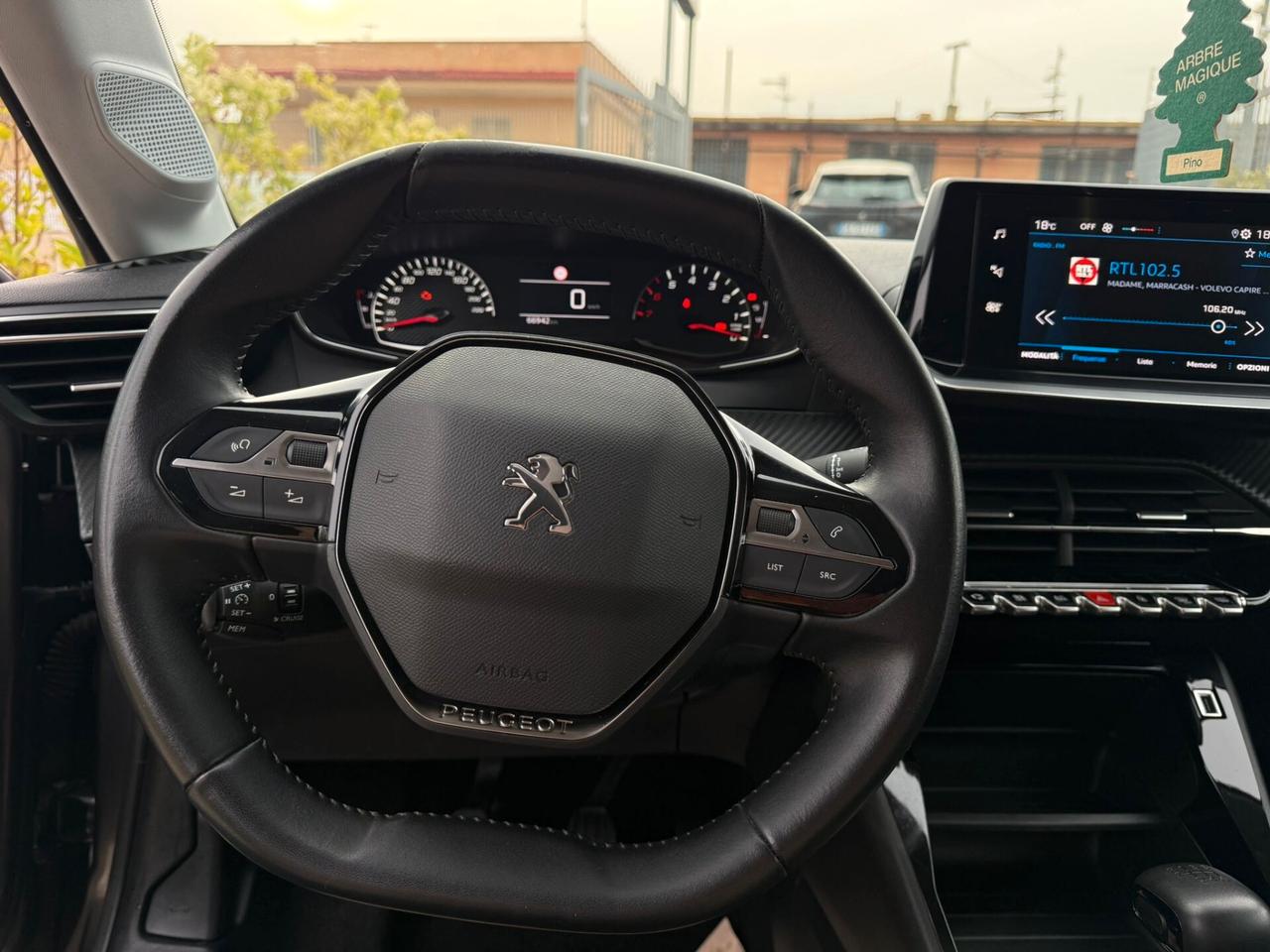 Peugeot 208 PureTech 100CV Stop&Start 66MILA KM