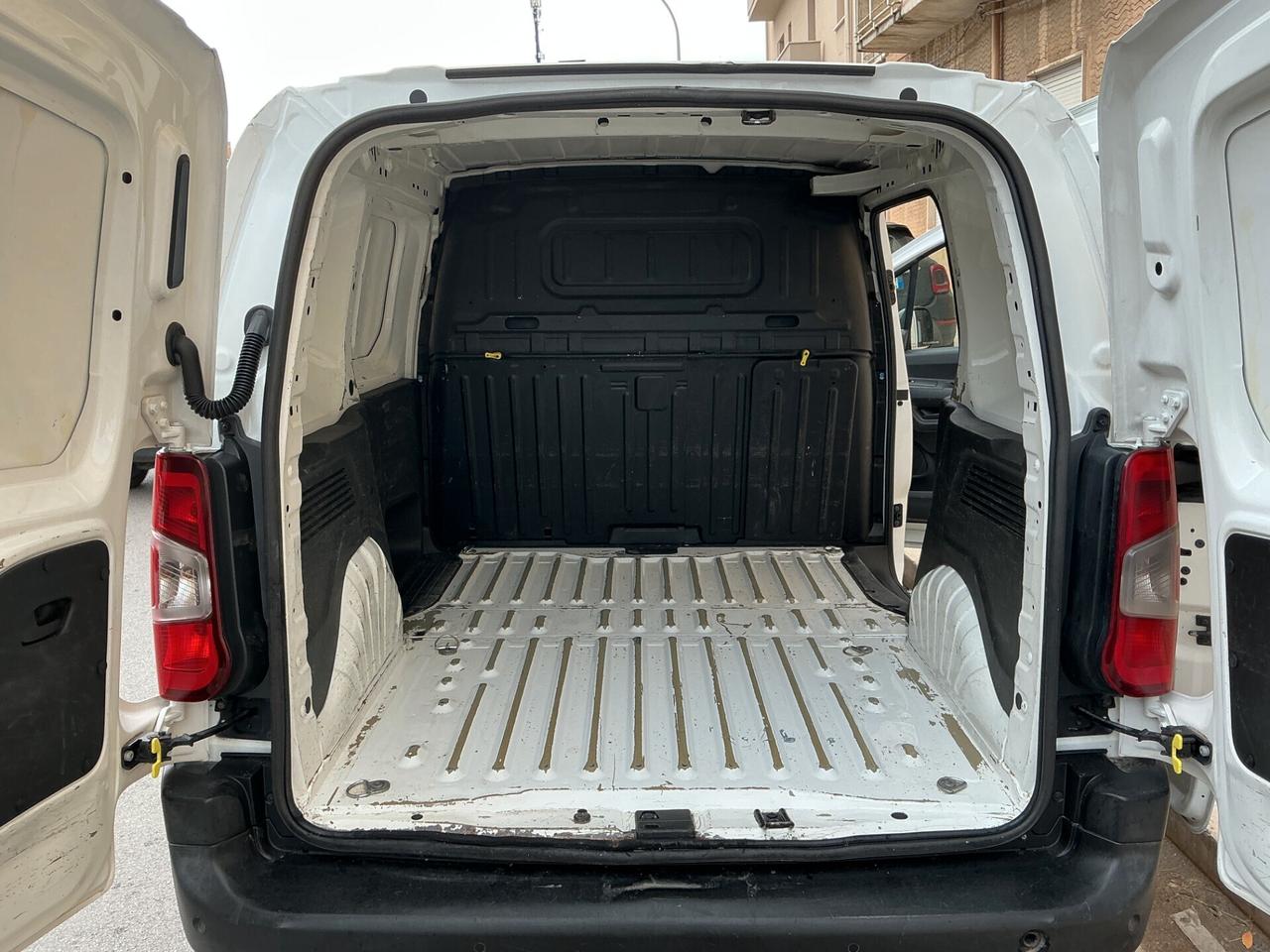 Citroen Berlingo BlueHDi 100 S&S Van M Club