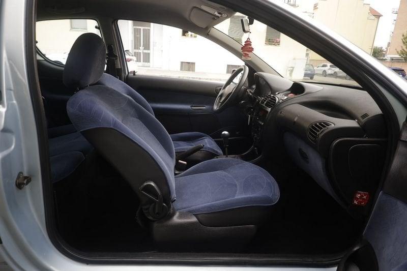 Peugeot 208 PEUGEOT 208 1.4 hdi Unicoproprietario
