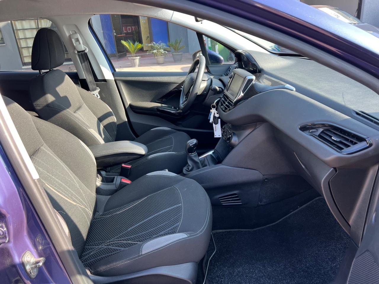 Peugeot 208 1.2 VTi 82 CV 5 porte Active