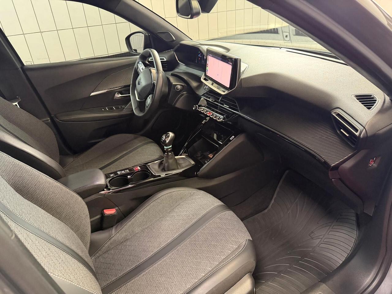 Peugeot 2008 PureTech 100 S&S Allure