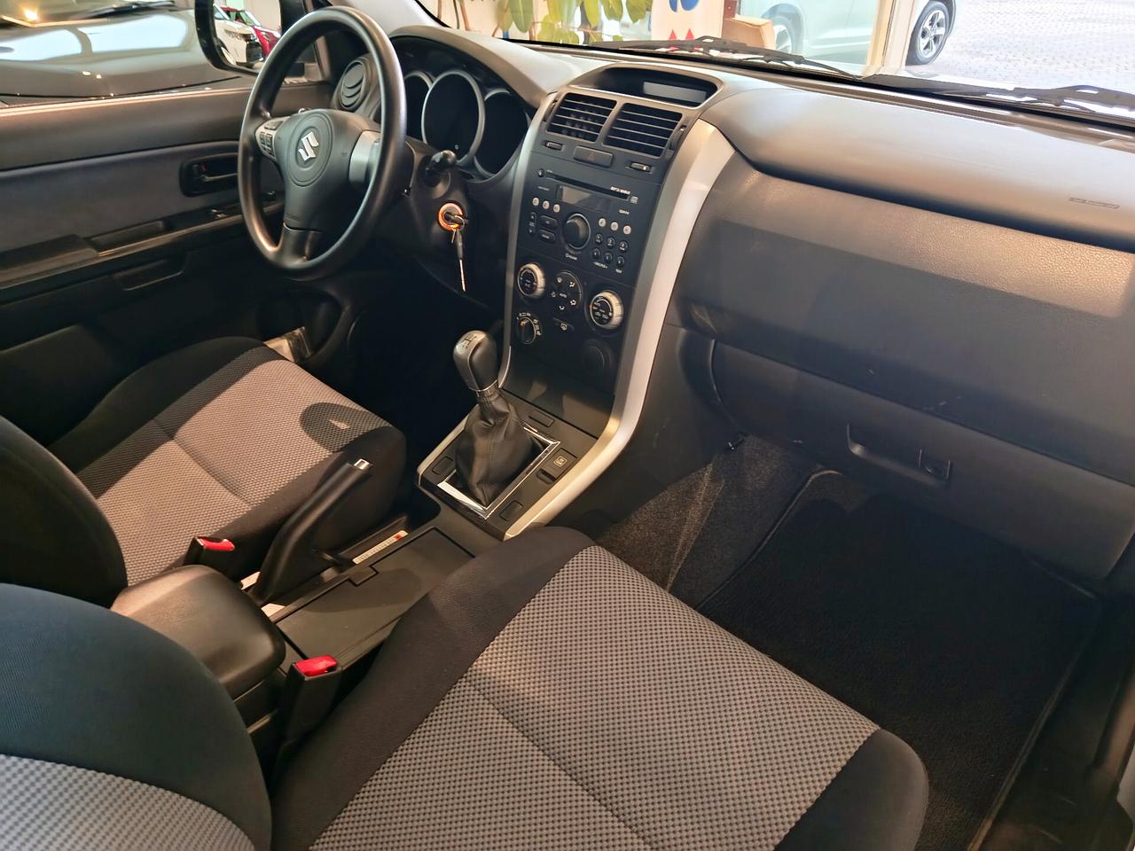 Suzuki Grand Vitara 1.9 DDiS 3 porte
