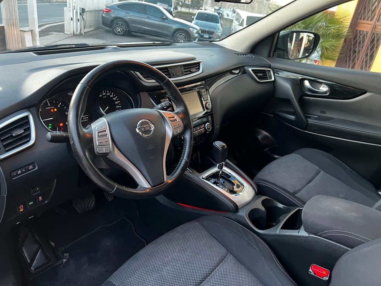Nissan Qashqai 1.6 dCi - 2016- AUTOMATICA-NAVI