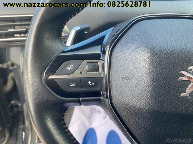 PEUGEOT 3008 BlueHDi 130 EAT8 Business NAVIGATORETELECAMERA