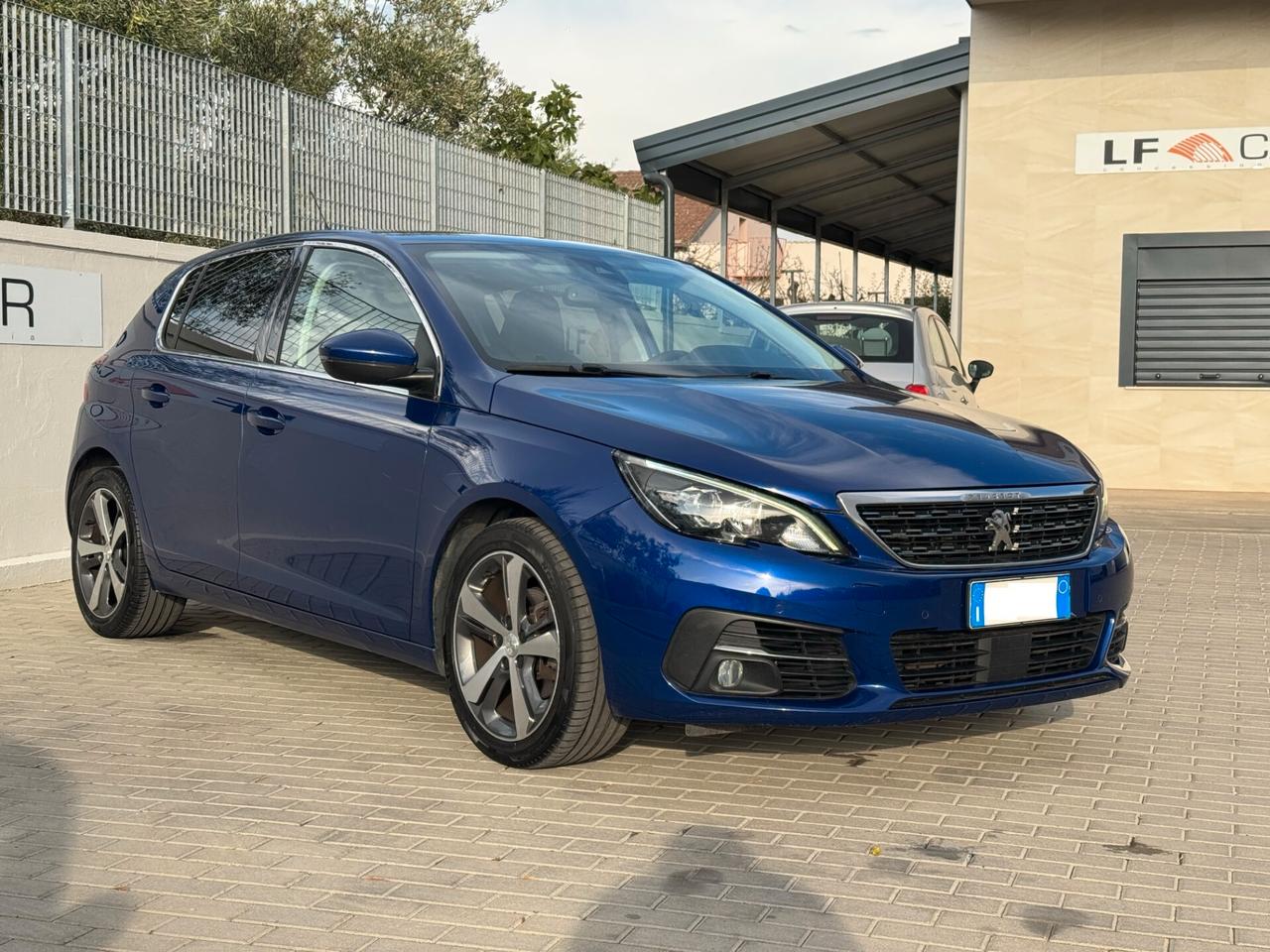 Peugeot 308 1.5 BlueHDi 130 cv S&S Allure