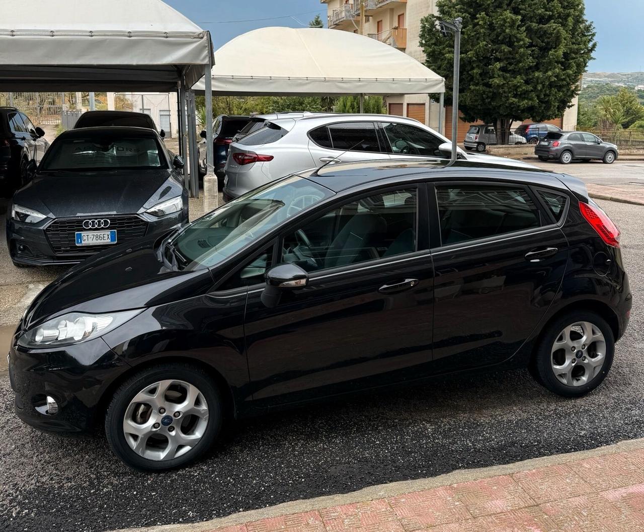 Ford Fiesta Ikon 1.2 16V Business