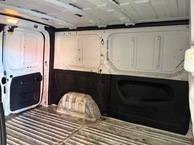 NISSAN NV300 27 1.6 dCi 120CV PC-TN Van