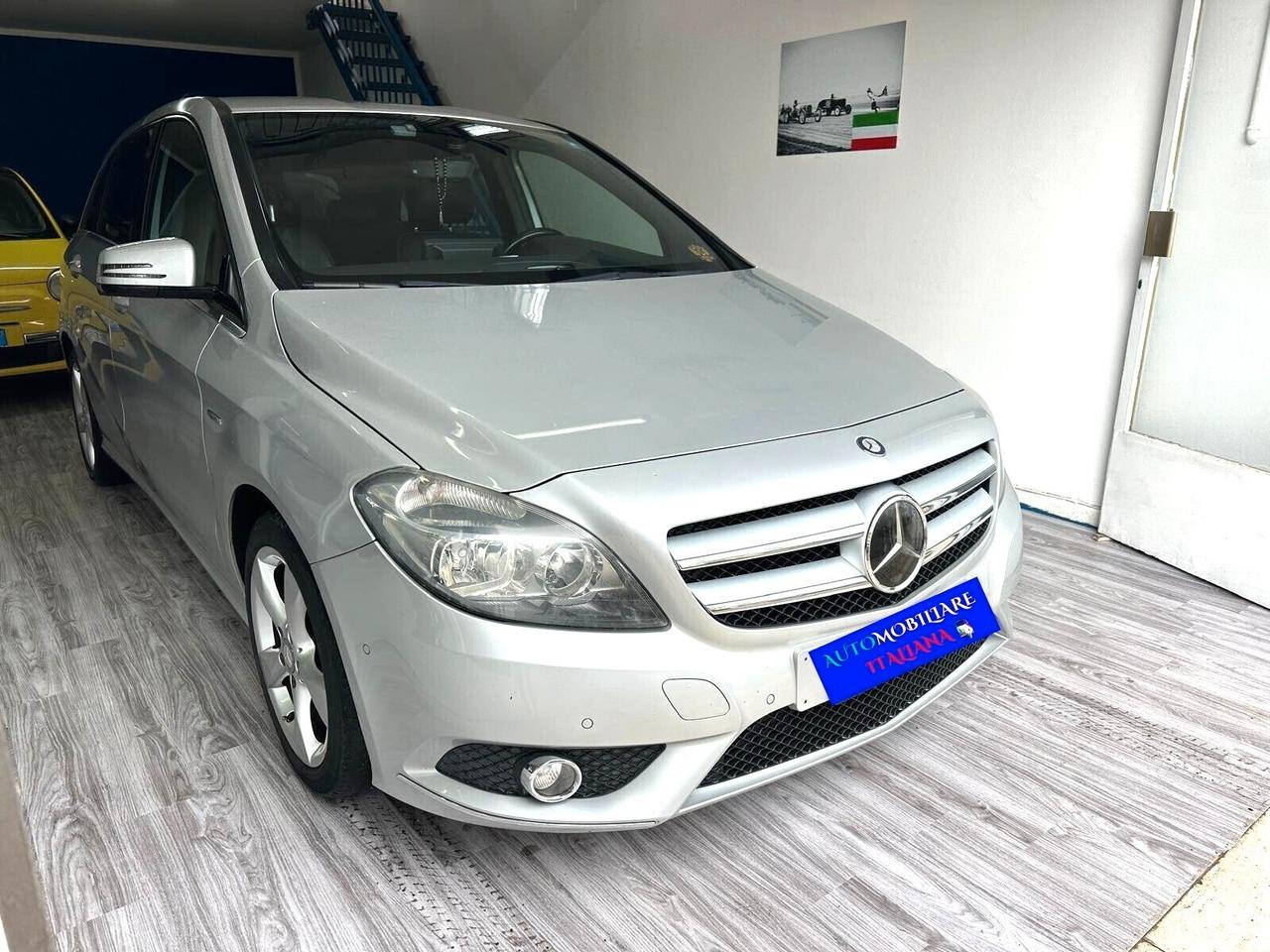 Mercedes-benz B 180 BlueEFFICIENCY Premium
