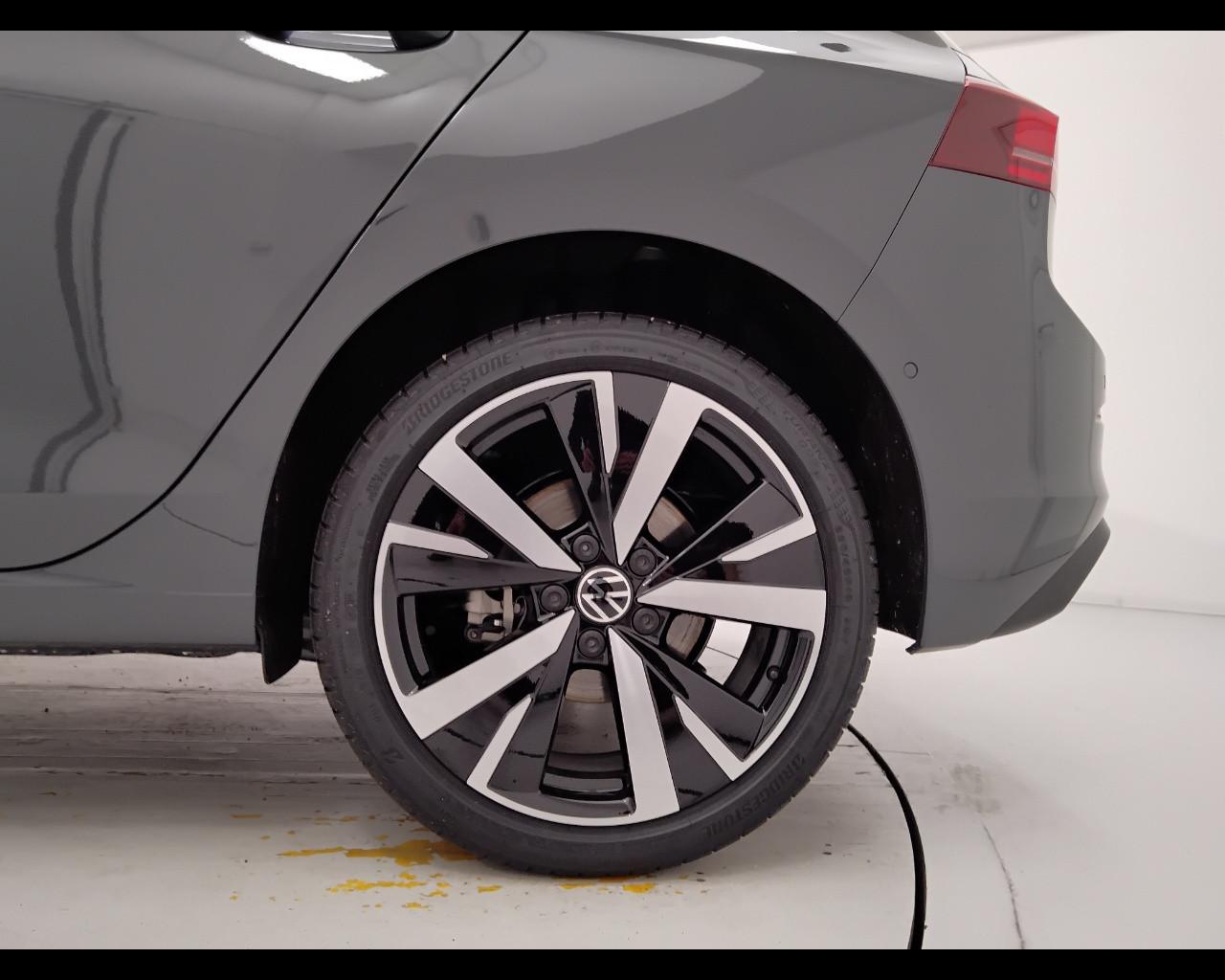 VOLKSWAGEN Golf VIII 2024 - Golf 1.5 tsi ehybrid Edition Plus 204cv dsg