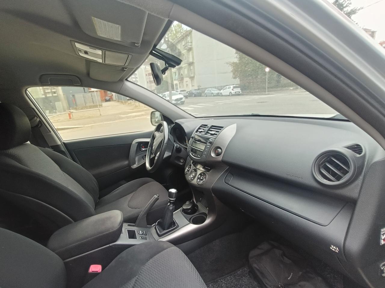 Toyota RAV 4 RAV4 Crossover 2.2 D-4D 150 CV DPF Luxury