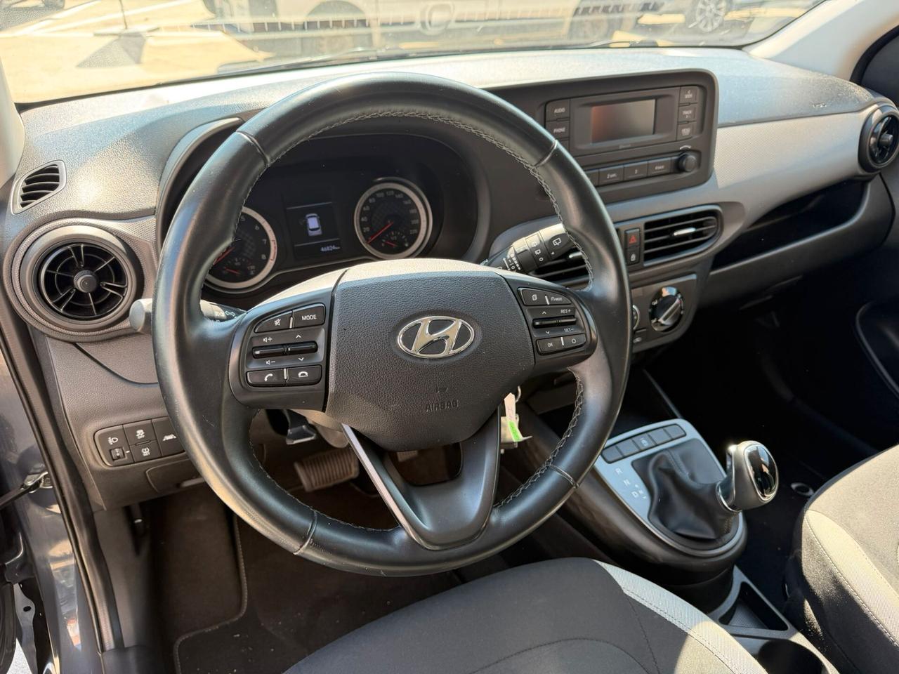Hyundai i10 1.0 MPI AT Tech