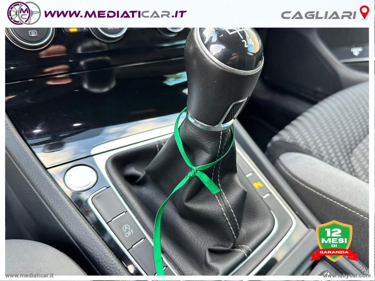 VOLKSWAGEN Golf 1.0 TSI 115CV 5p. R-LINE BMT