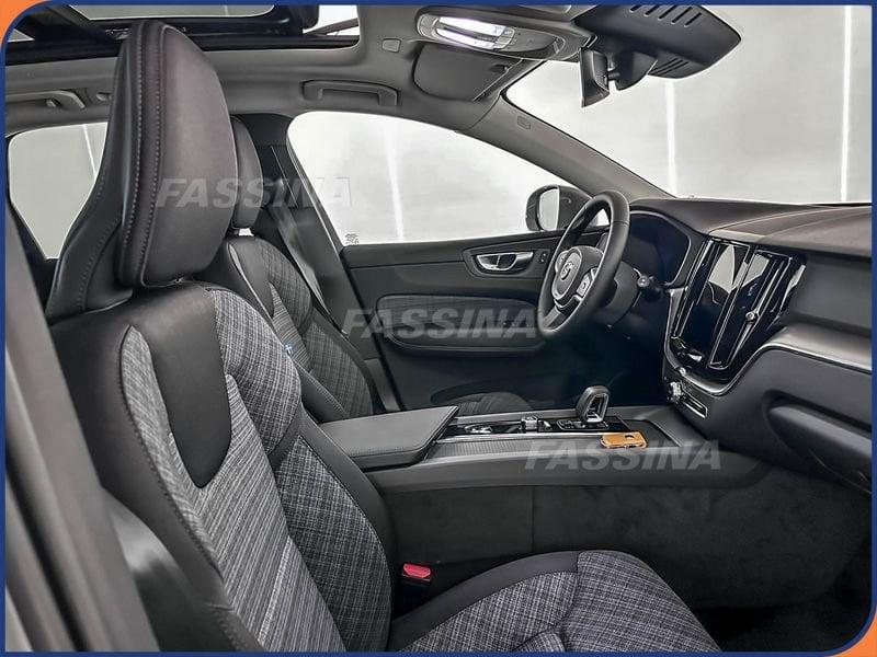 Volvo XC60 XC60 T6 Plug-in hybrid AWD automatico Core