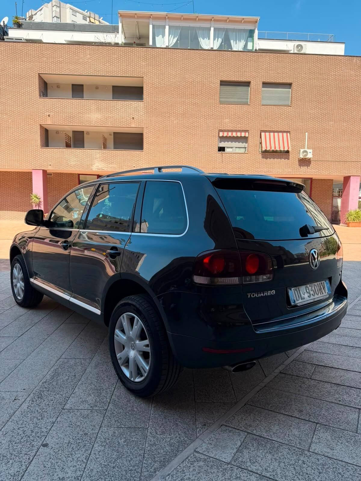Volkswagen Touareg 2.5 R5 TDI DPF tiptronic Style