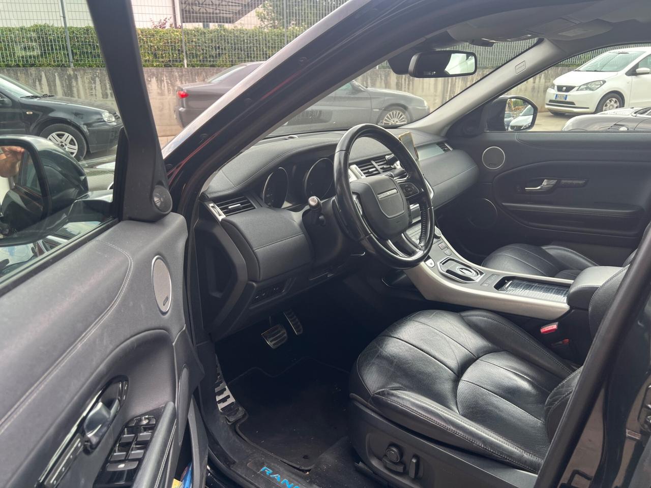 Range Rover Evoque 2.0 TD4 180 CV 5p. SE Dynamic