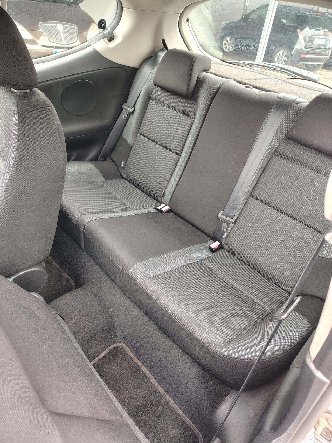 Peugeot 207 1.4 HDi 70CV 3p. Sweet Years