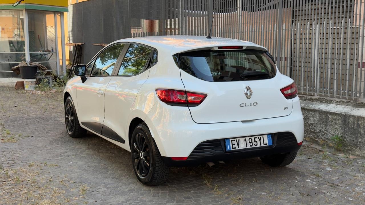 Renault Clio 1.5 dCi 8V 75CV 5 porte Costume National 2014