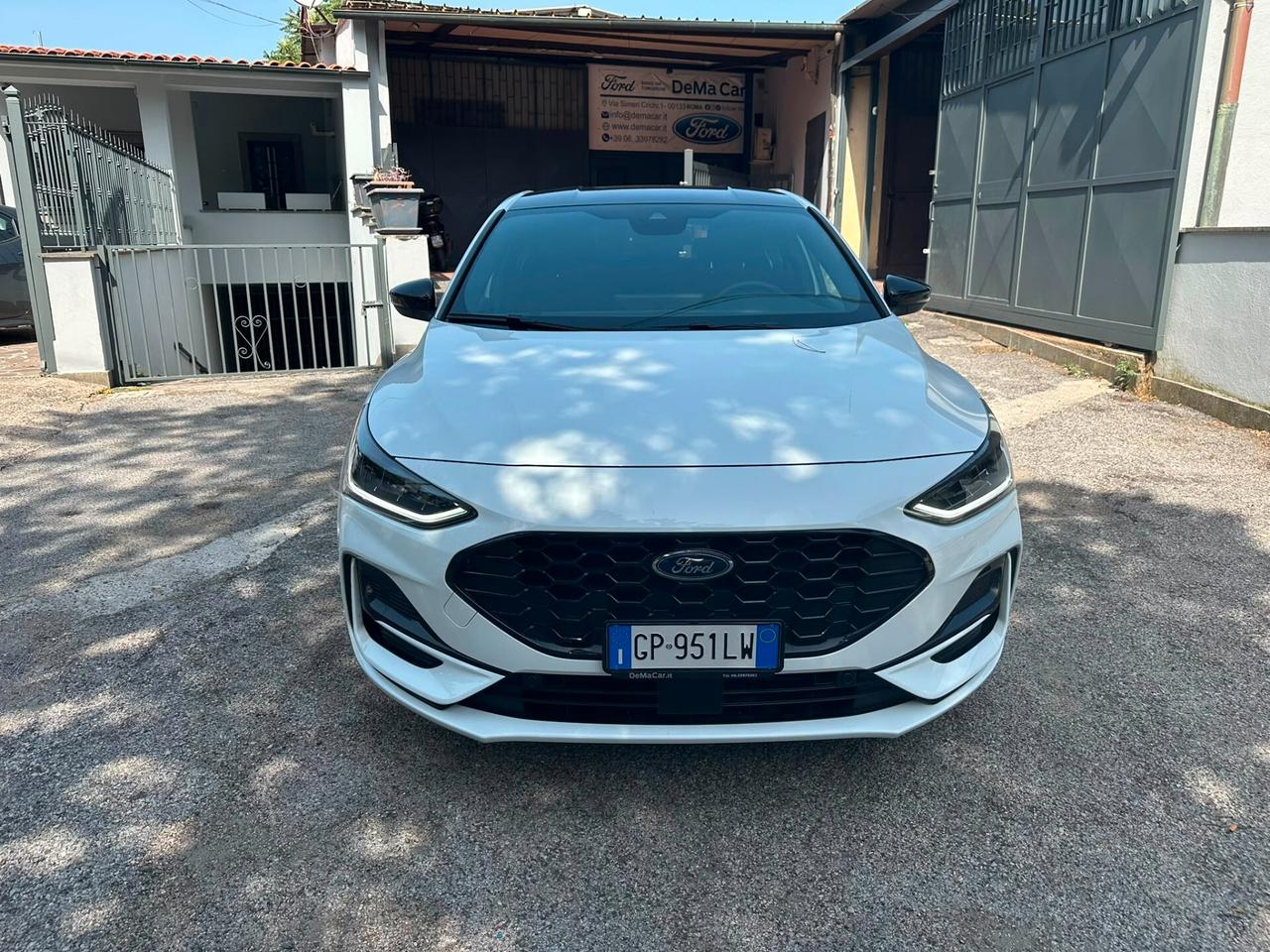 Ford Focus 1.0 EcoBoost Hybrid 155 CV 5p. ST-Line X
