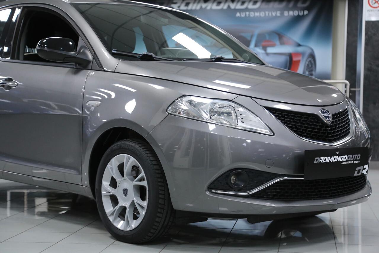 Lancia Ypsilon 1.2 69 cv Gold