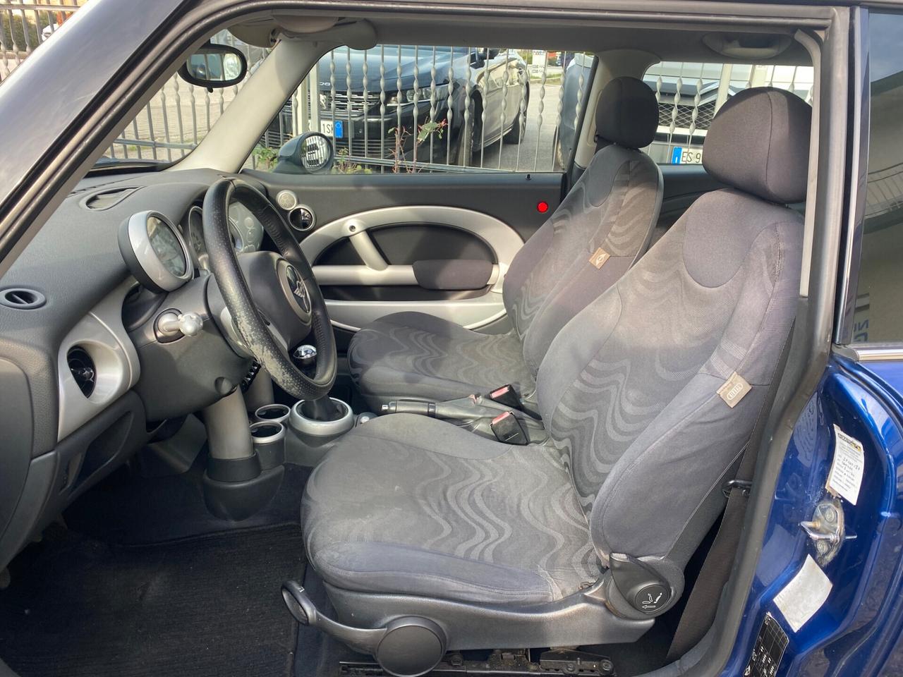 Mini 1.4 tdi One D de luxe tetto clima aut.