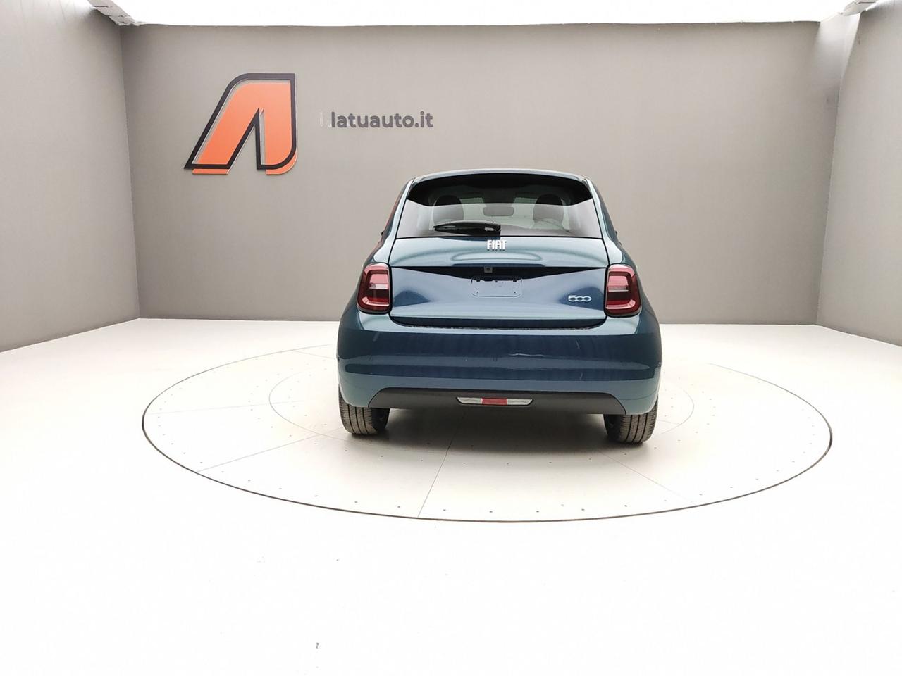 FIAT 500e 118CV 42KW LA PRIMA