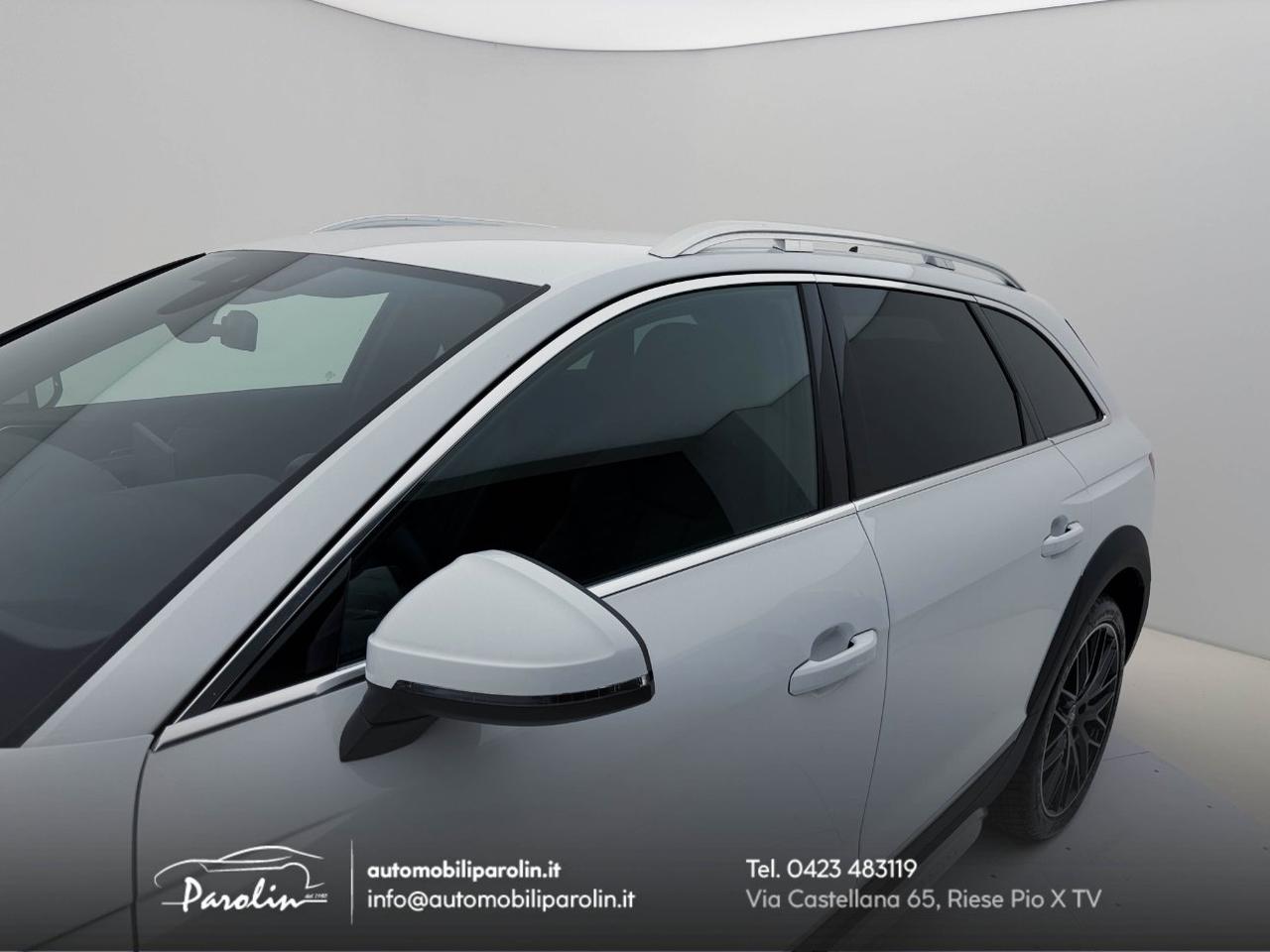 Audi A4 Allroad 40 2.0 tdi mhev Identity Contrast quattro S-tronic LED-pelle-19''