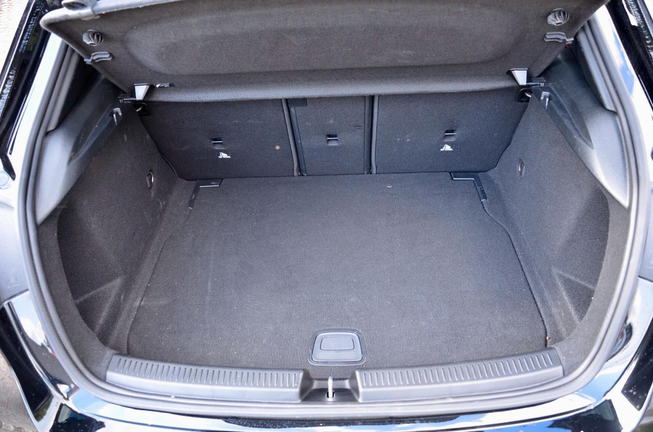 MERCEDES-BENZ A 35 AMG 4MATIC 306cv AUTO, UNICOPROP, SERVICE MERCEDES, UFF ITALIANA, EURO 6D, RETROCAMERA, FARI LED, PERMUTE