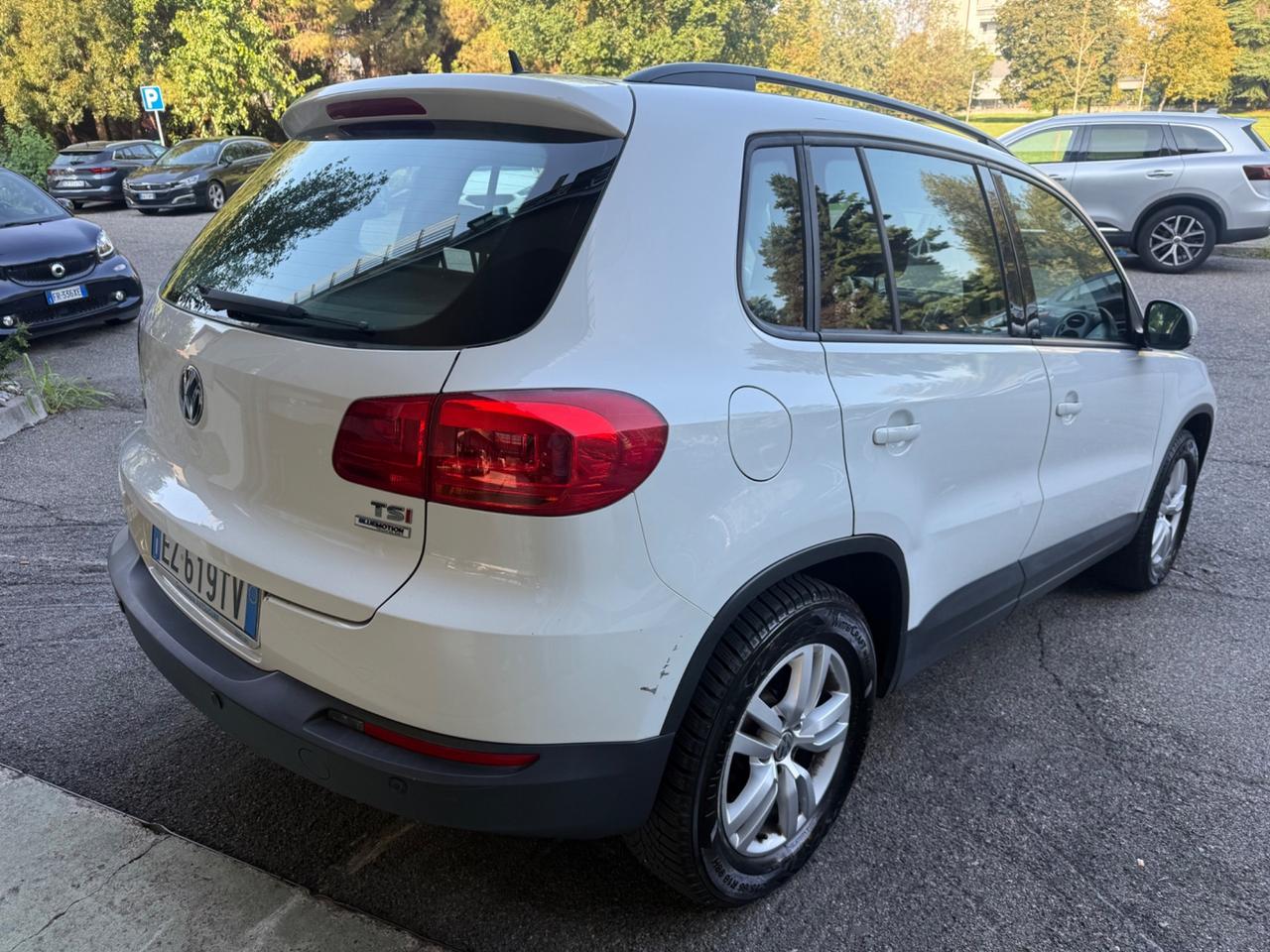 Volkswagen Tiguan 1.4 TSI 125 CV Cross BlueMotion Technology