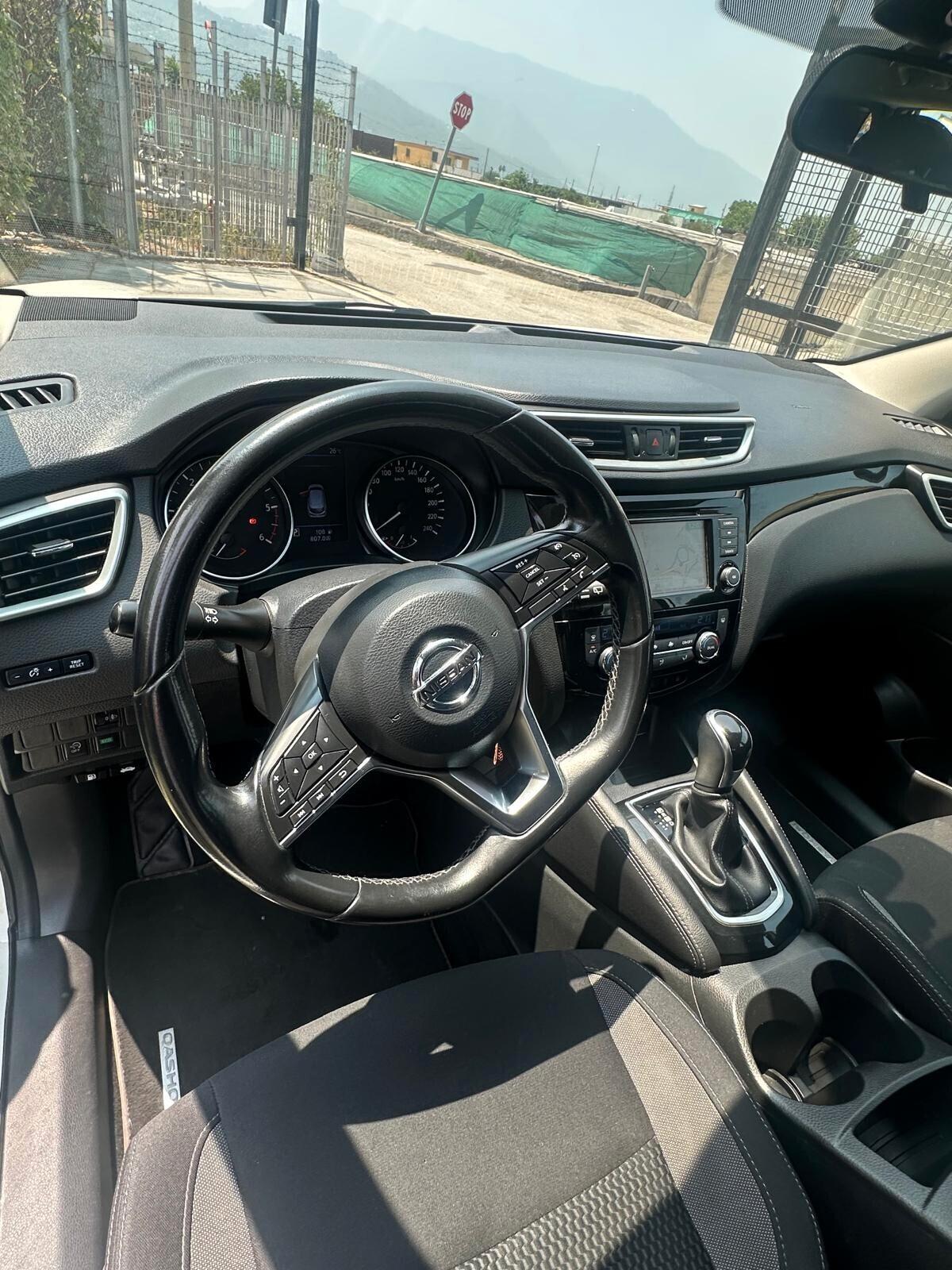 Nissan Qashqai 1.5 dCi 115 CV BUSINESS BIANCO PERLA AUTOMATICA FINE 2020