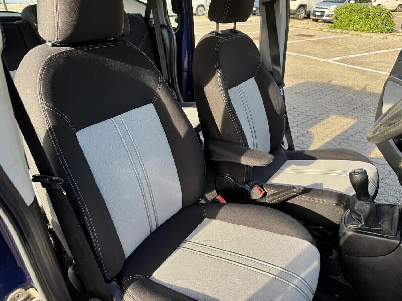 Fiat Qubo 1.3 MJT 95 CV frizione e catena nuovi 2015