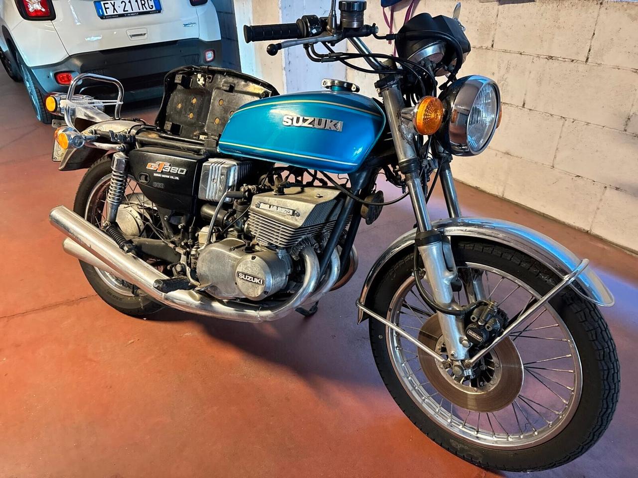 Suzuki GT 380