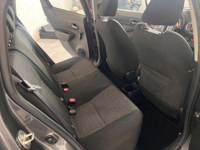 TOYOTA Yaris 1.0 5 porte Lounge