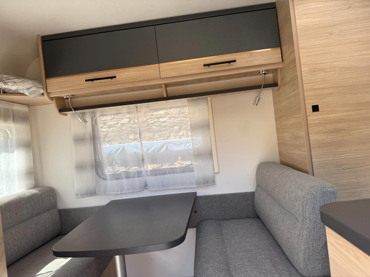 Caravelair ALBA STYLE 390 PACK SHOWER