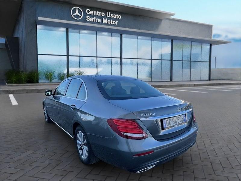 Mercedes-Benz Classe E E 220d 4Matic Auto Business Sport