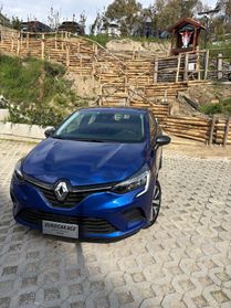 Renault Clio Full Hybrid E-Tech 140 CV 5 porte Intens
