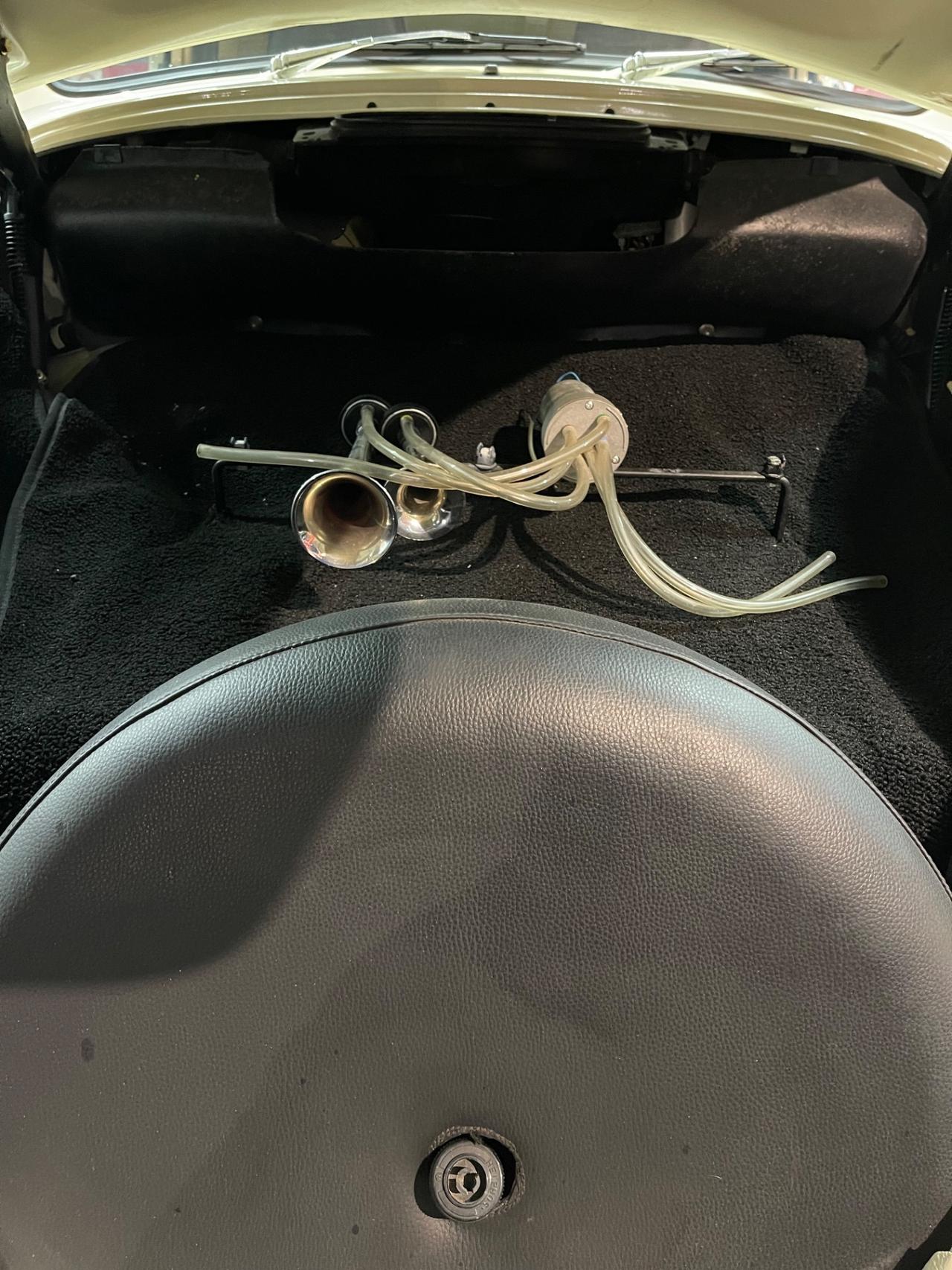 VW MAGGIOLINO OSTERMANN COUPE 40 ASI PERMUTE RATE