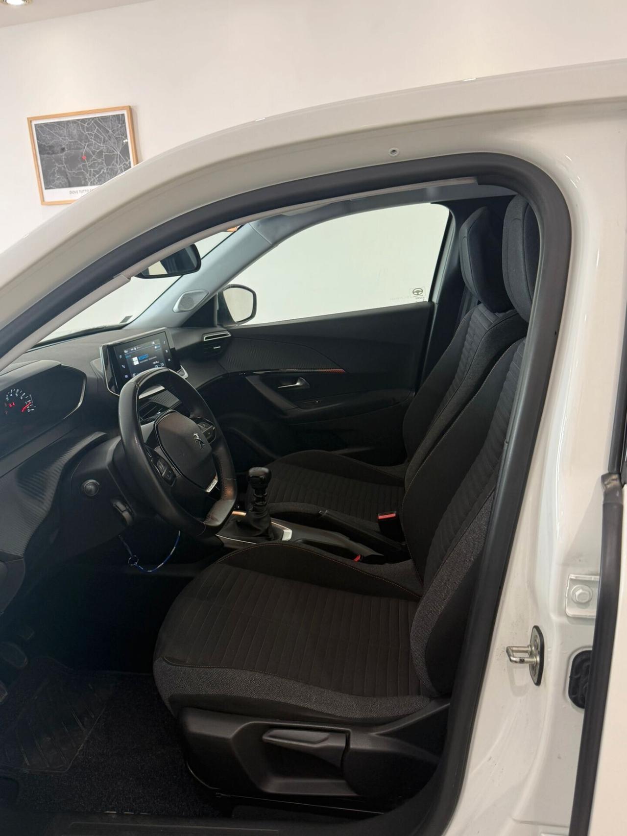 Peugeot 2008 PureTech 130 S&S Allure