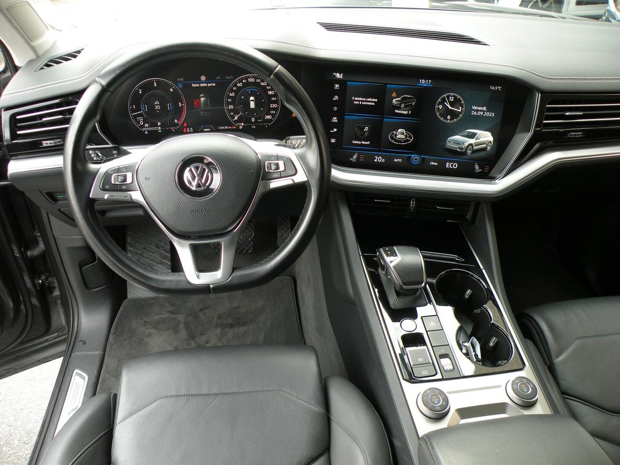 Volkswagen Touareg 3.0 V6 TDI SCR Advanced