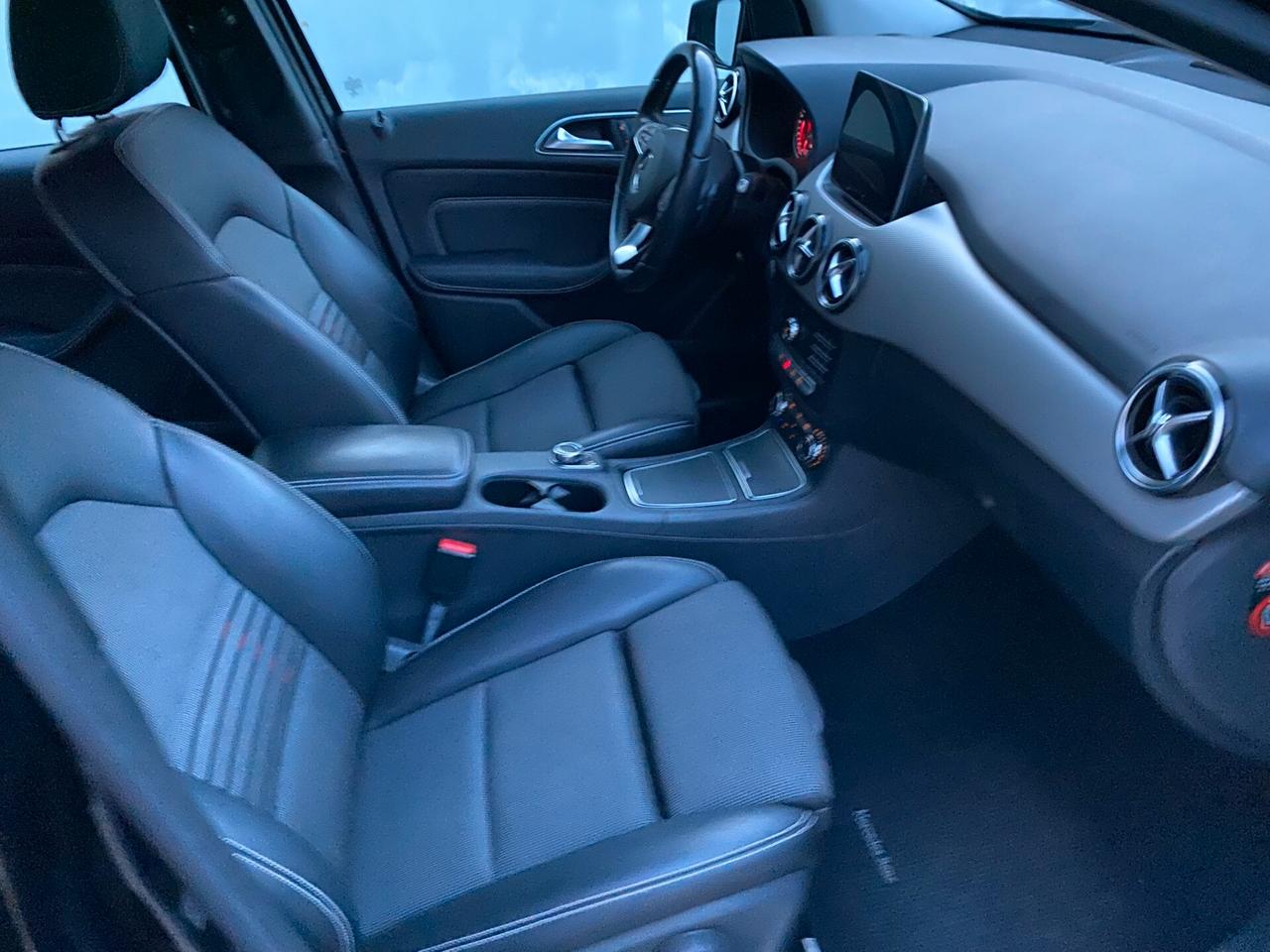 Mercedes-benz B 180 4x4 136cv | 2018