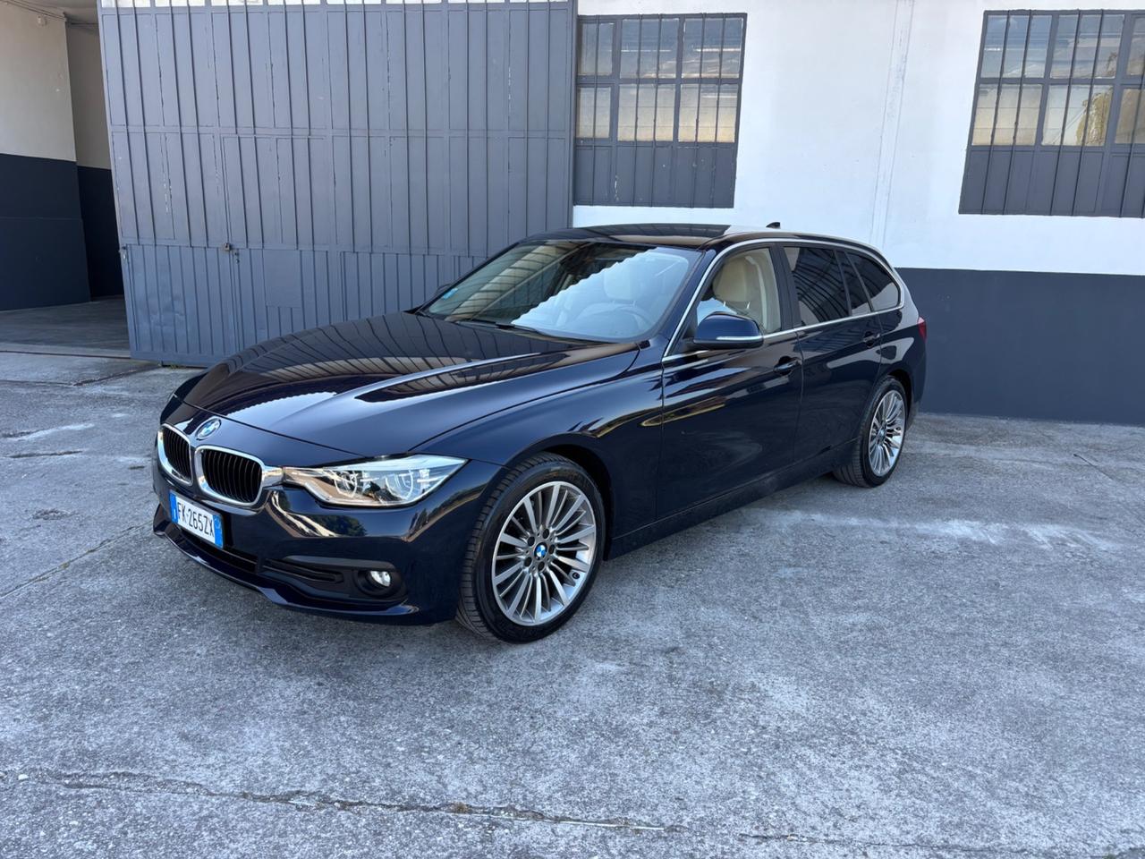 Bmw 320d Touring Business Advantage. Garanzia