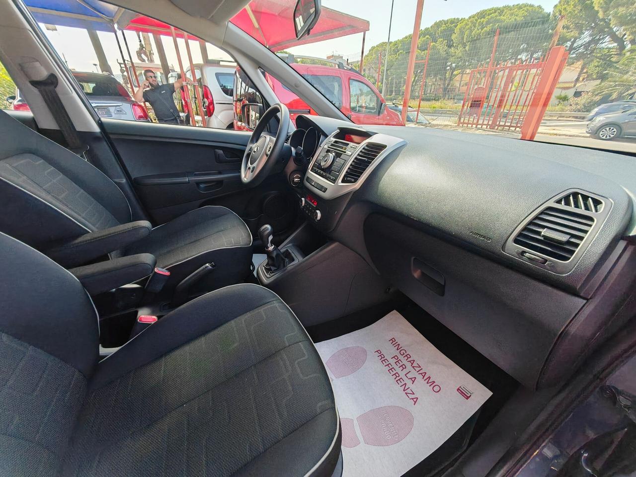 Kia Venga 1.4 diesel 04/2016 Cv90 NEOPATENTATI