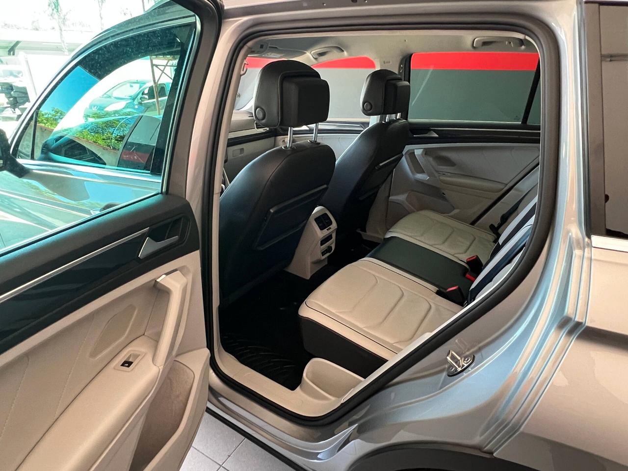 Volkswagen Tiguan 2.0 TDI SCR DSG Business BlueMotion Technology
