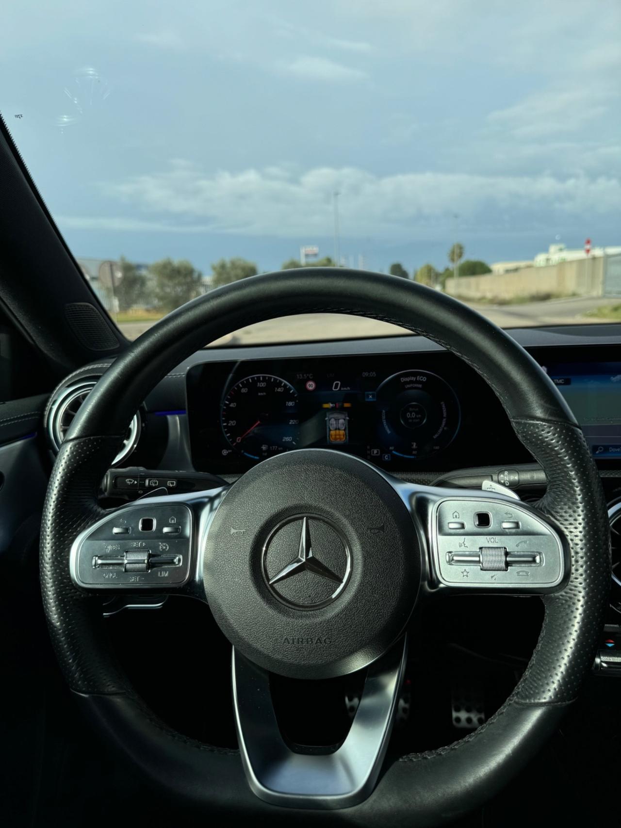 Mercedes-benz Classe A 200 d Black Edition