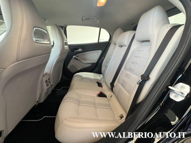 MERCEDES-BENZ GLA 200 d Automatic Sport Premium