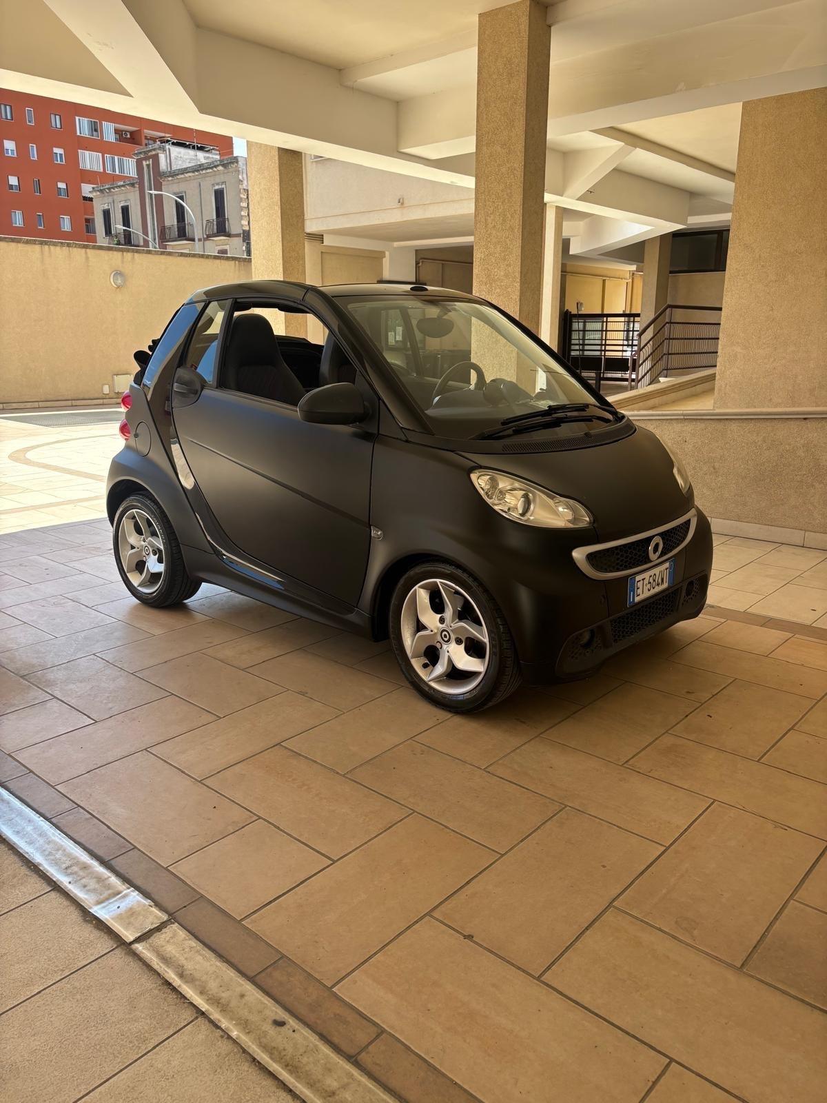 Smart ForTwo 1000 52 kW MHD cabrio pulse