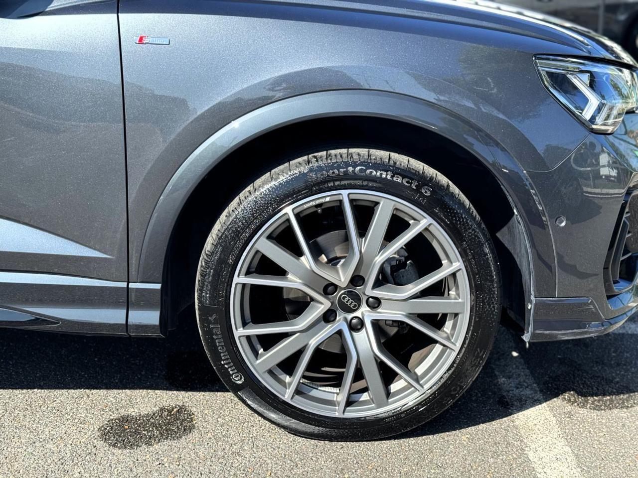 AUDI Q3 SPB 35 TFSI Identity Black 150CV S line