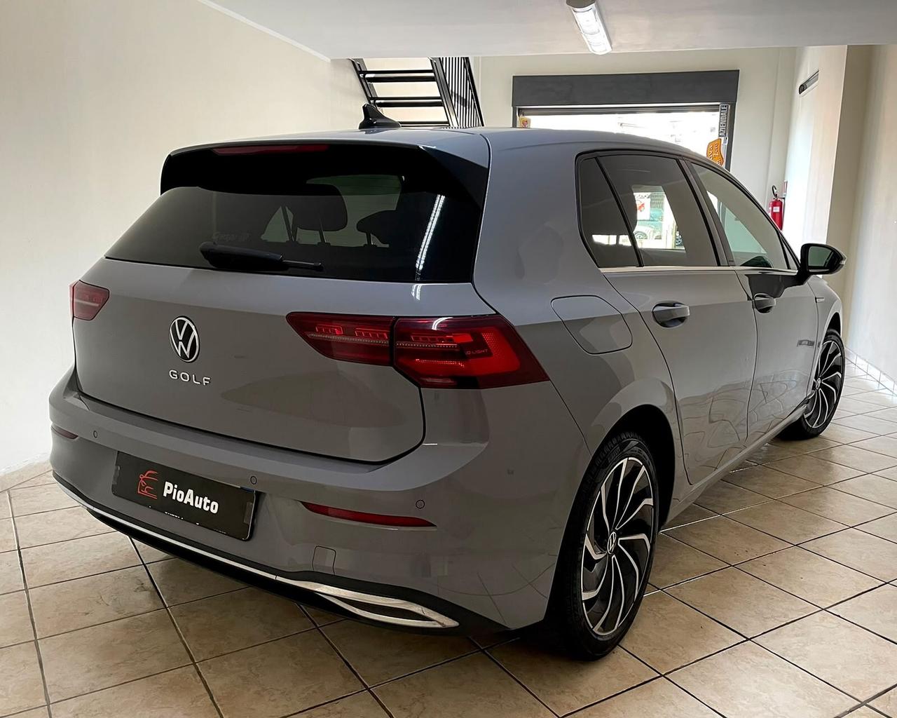 Volkswagen Golf VIII 2.0 TDI 150 CV SCR Style