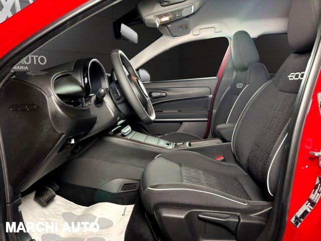 FIAT 600 Hybrid 110 CV DCT MHEV Icon (Pack Comfort)