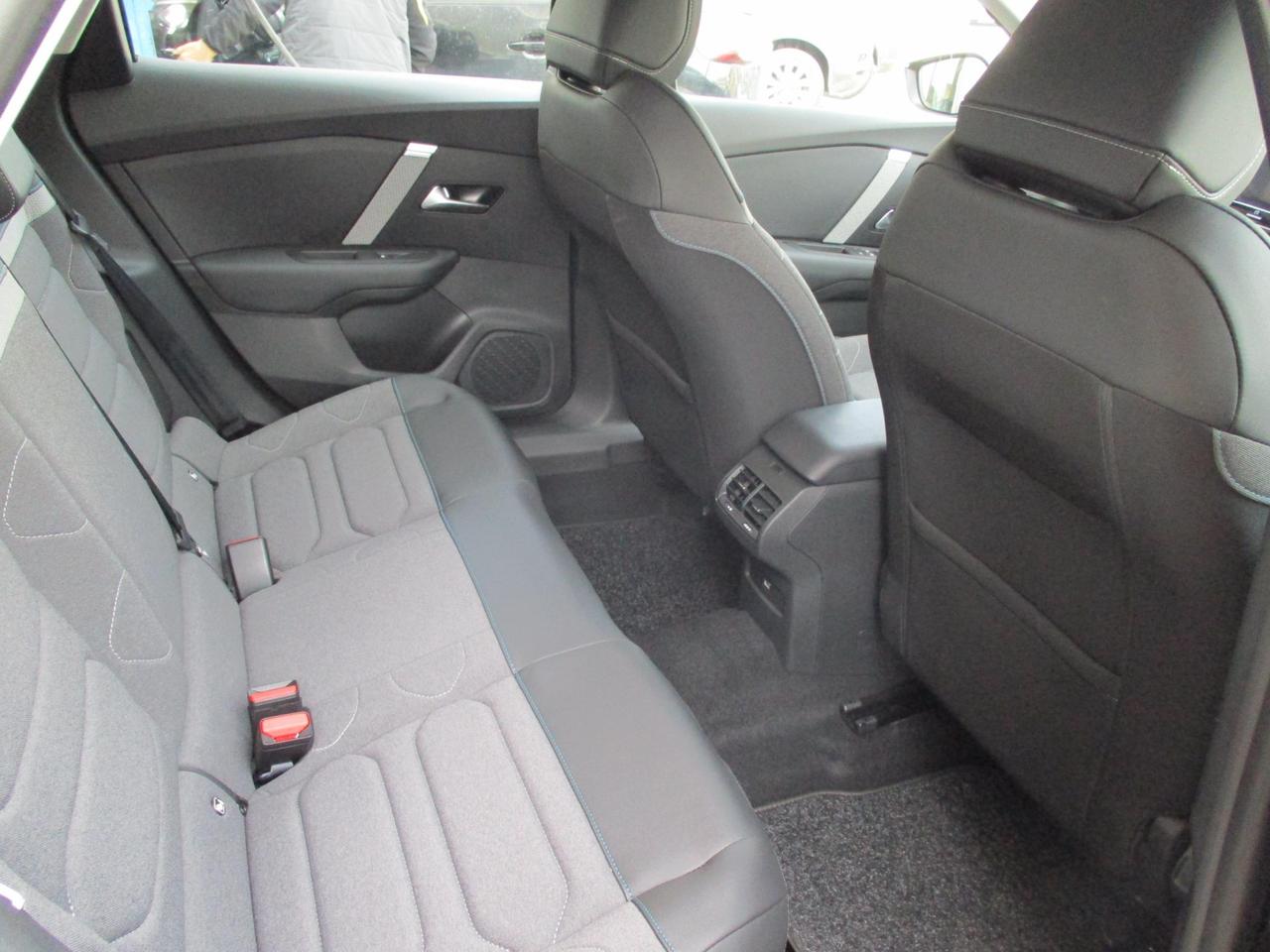 Citroen C4 1.2 puretech Plus s&s 130cv